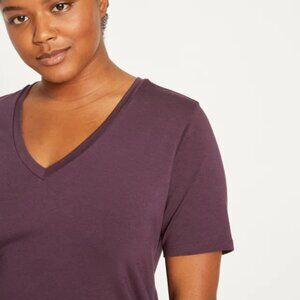 Universal standard V Rex eggplant 2XL t-shirt